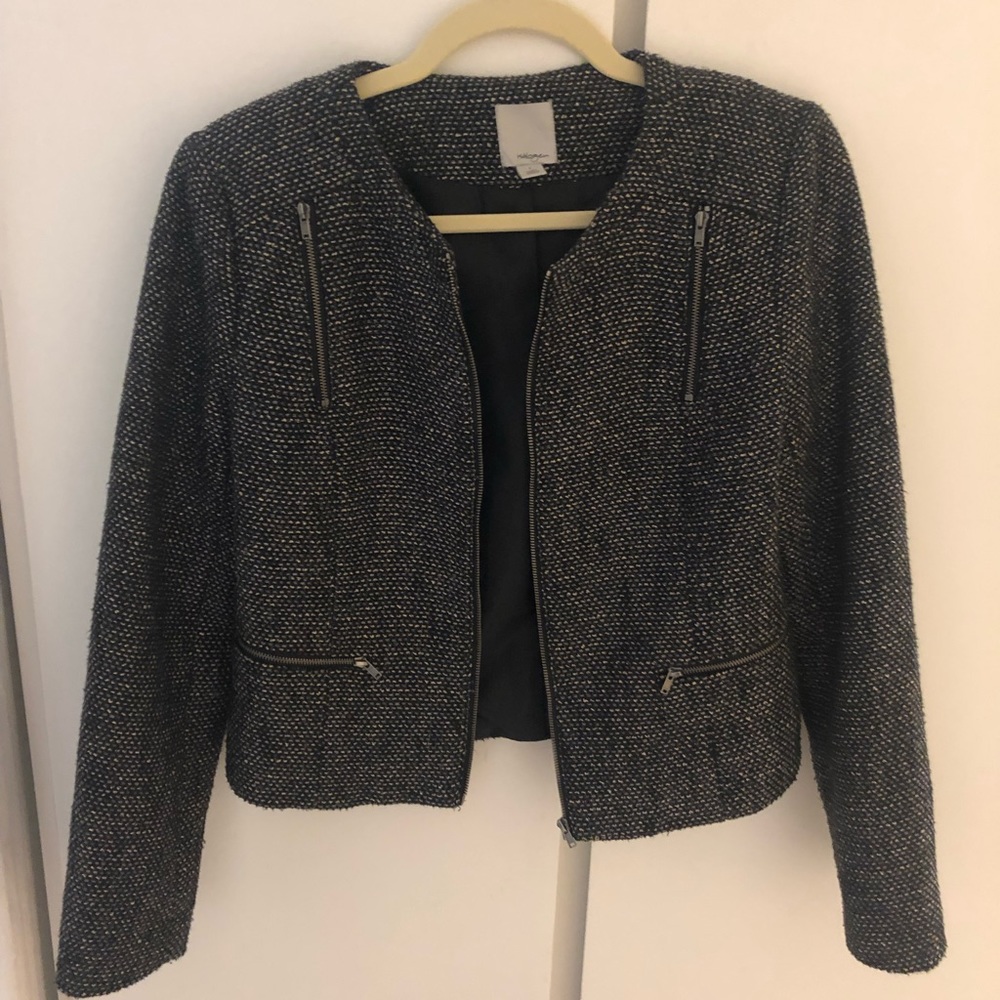 Halogen woven jacket with zipper in size small